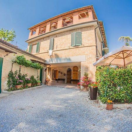 Gasthaus I Due Cipressi Torrenieri Exterior foto